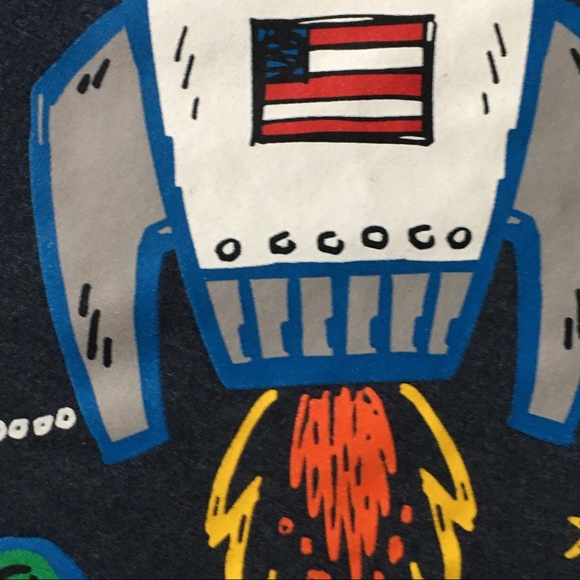 Space shirt size 3T astronaut spaceship black top rocket planets Saturn stars - Picture 6 of 16